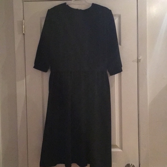 elegant black dress $7 add on! - Picture 10 of 12